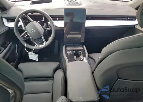 2025 Polestar 3 z USA, uszkodzony, nr VIN 7SYEJ3YB8SG031929